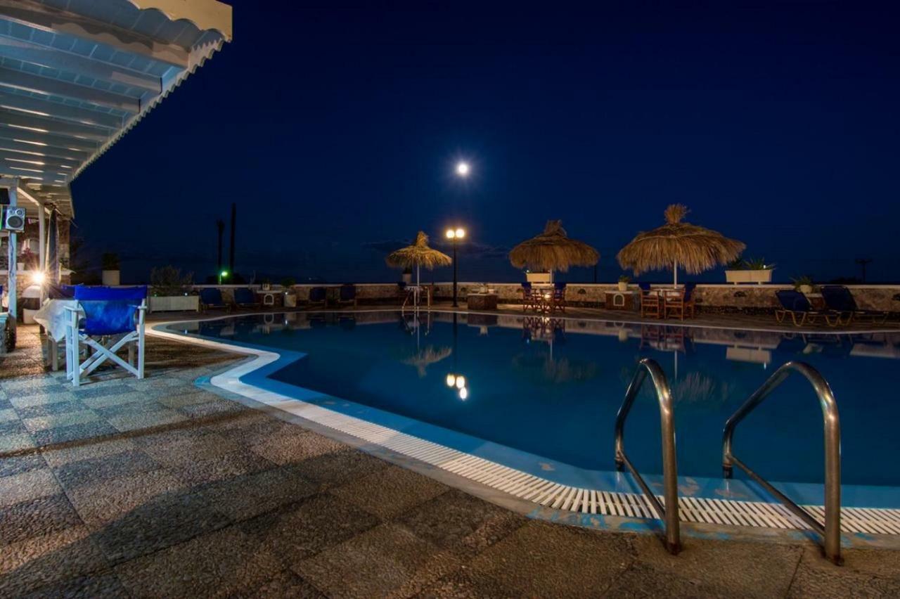 Sea Side Perivolos Hotel Exterior foto