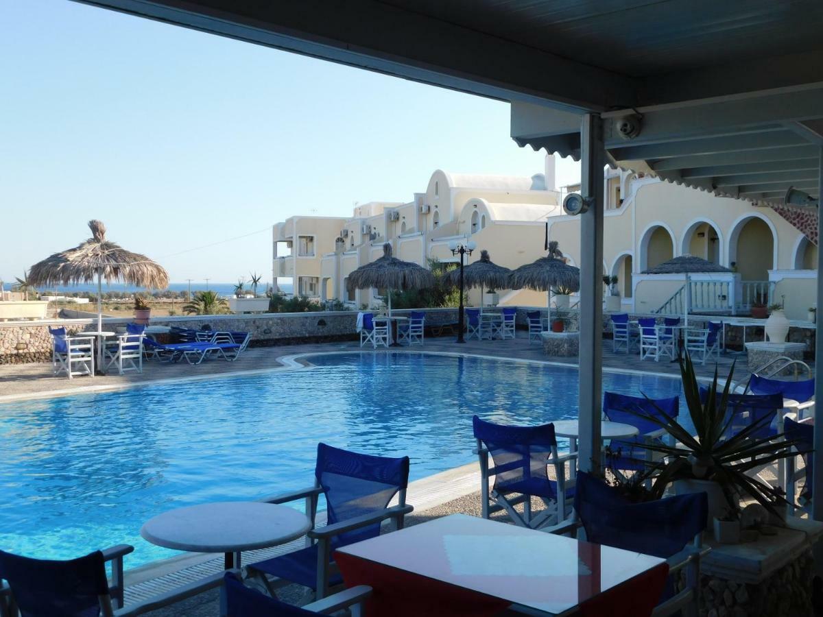 Sea Side Perivolos Hotel Exterior foto